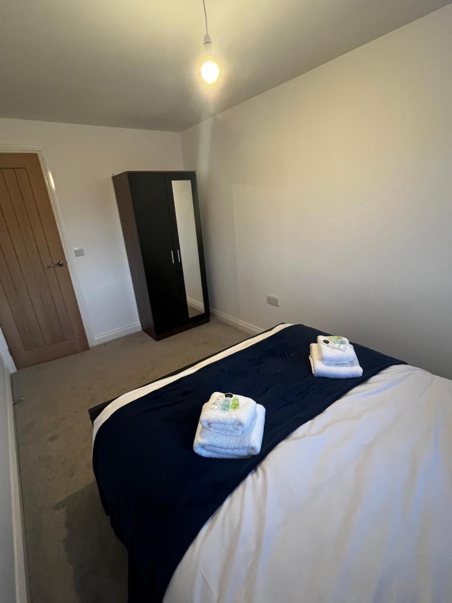 Newly Built One Bedroom Flat In Kidlington, Oxfordshire Exterior photo