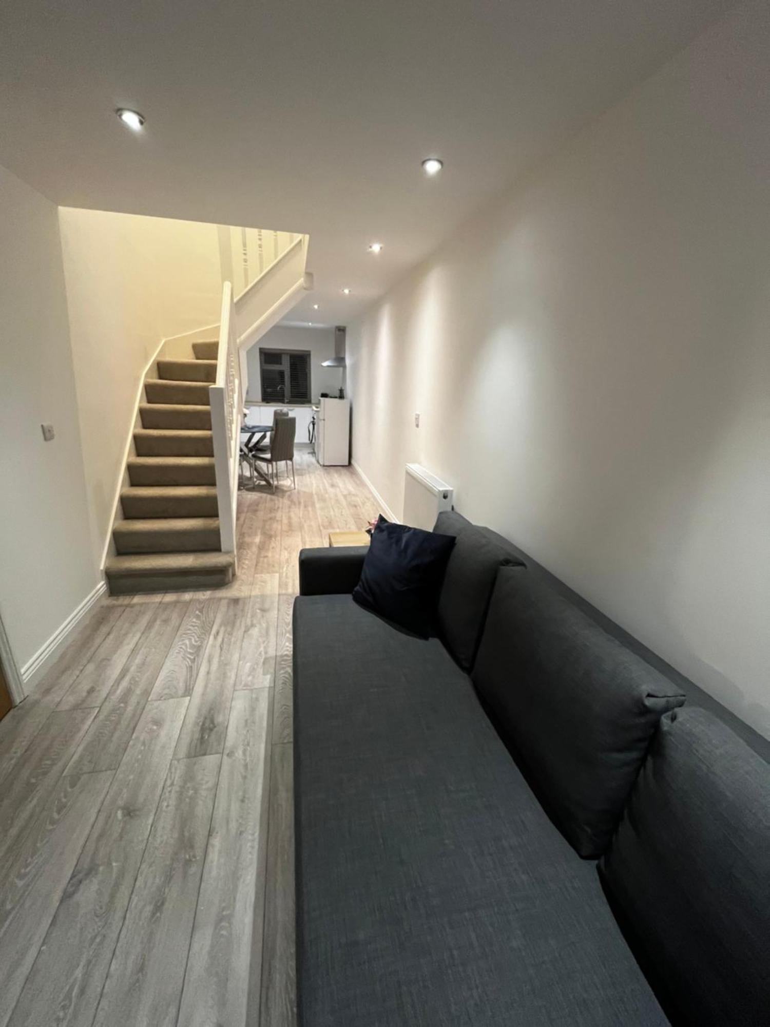 Newly Built One Bedroom Flat In Kidlington, Oxfordshire Exterior photo