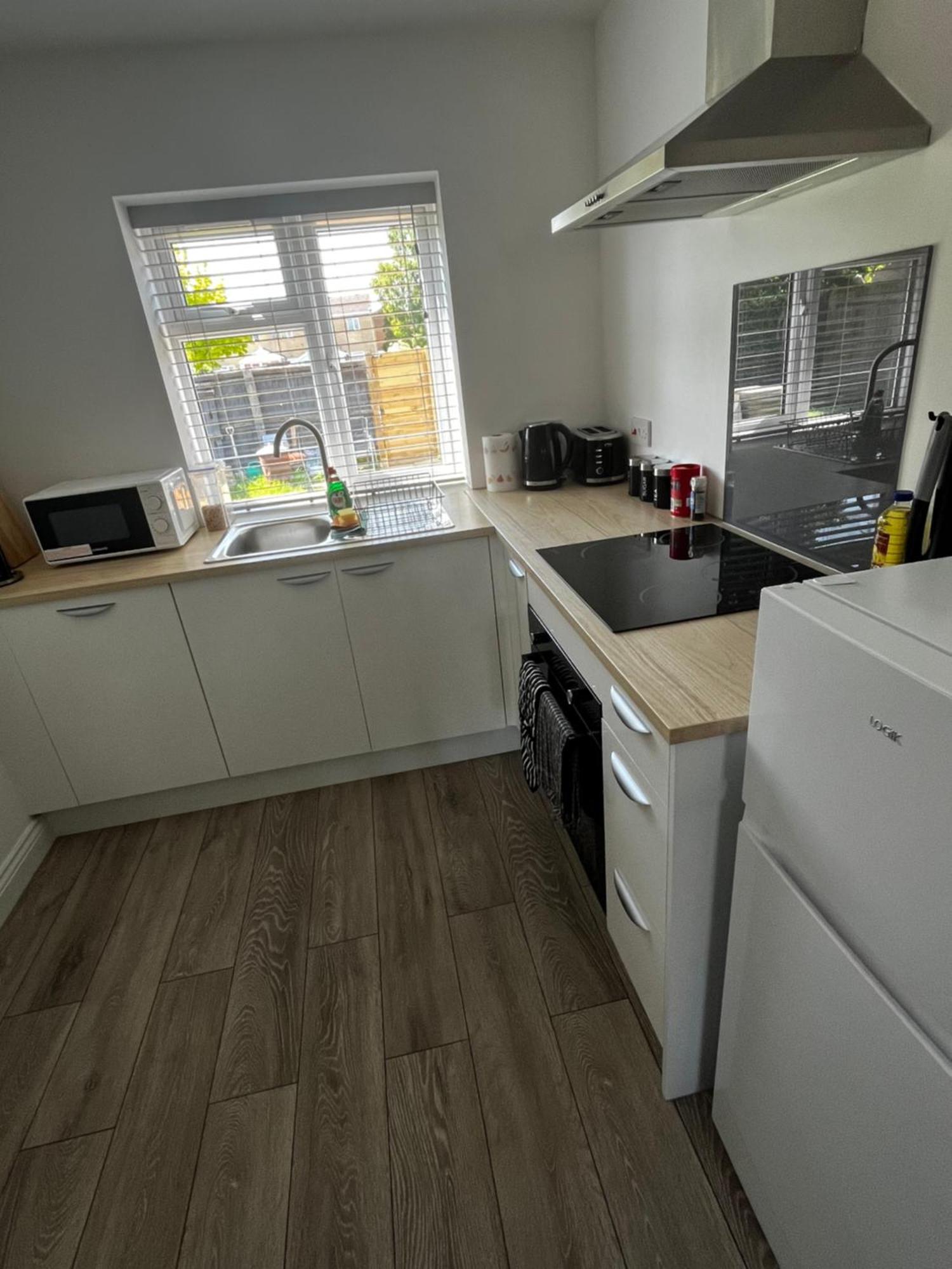 Newly Built One Bedroom Flat In Kidlington, Oxfordshire Exterior photo