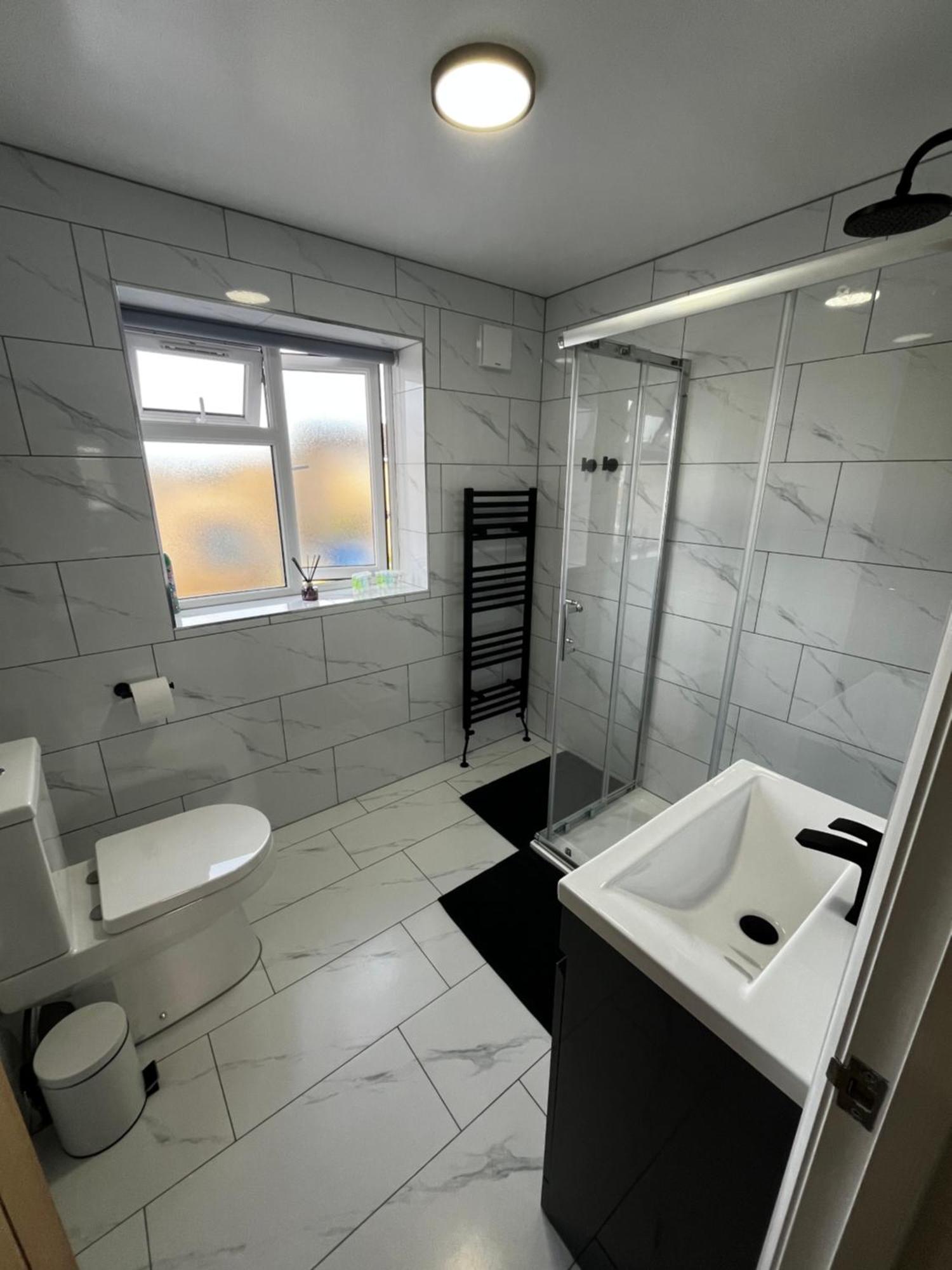 Newly Built One Bedroom Flat In Kidlington, Oxfordshire Exterior photo